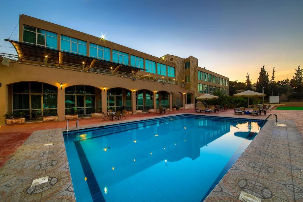 Century Park Hotel Amman Exterior photo